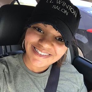 Meet your Posher, Cortney